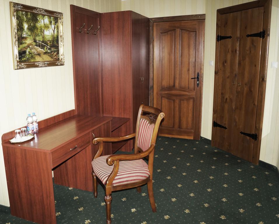 Villa Regent Tykocin Exteriör bild